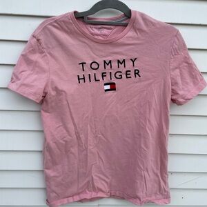 Pink Tommy Hilfiger tee
